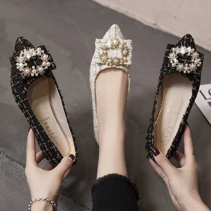 Mixed shallow mouth shoes autumn warm casual Fem sports shoes pearl decoration apartment Modis low H-angle Y250317