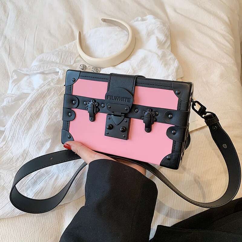 Small Square Bags For Women 2023 New Leather Fashion Shoulder Woman Rivet Letter High Quality Box Crossbody Bag Free Shiping