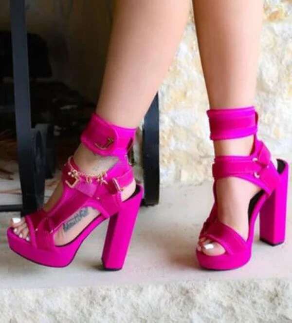 Sexy Women Platform Multi-Snakeskin Chunky Heel Sandals Buckle Strap Clasp Top Fuia Python Mixed Color Patchwork Party Sandal