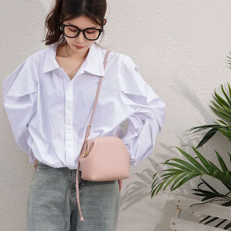 Fashion Korea Style 100% Genuine Leather Shell Bag Female Small Shoulder Crossbody Bags Soft Daily Casual Commute Handbags Brown
