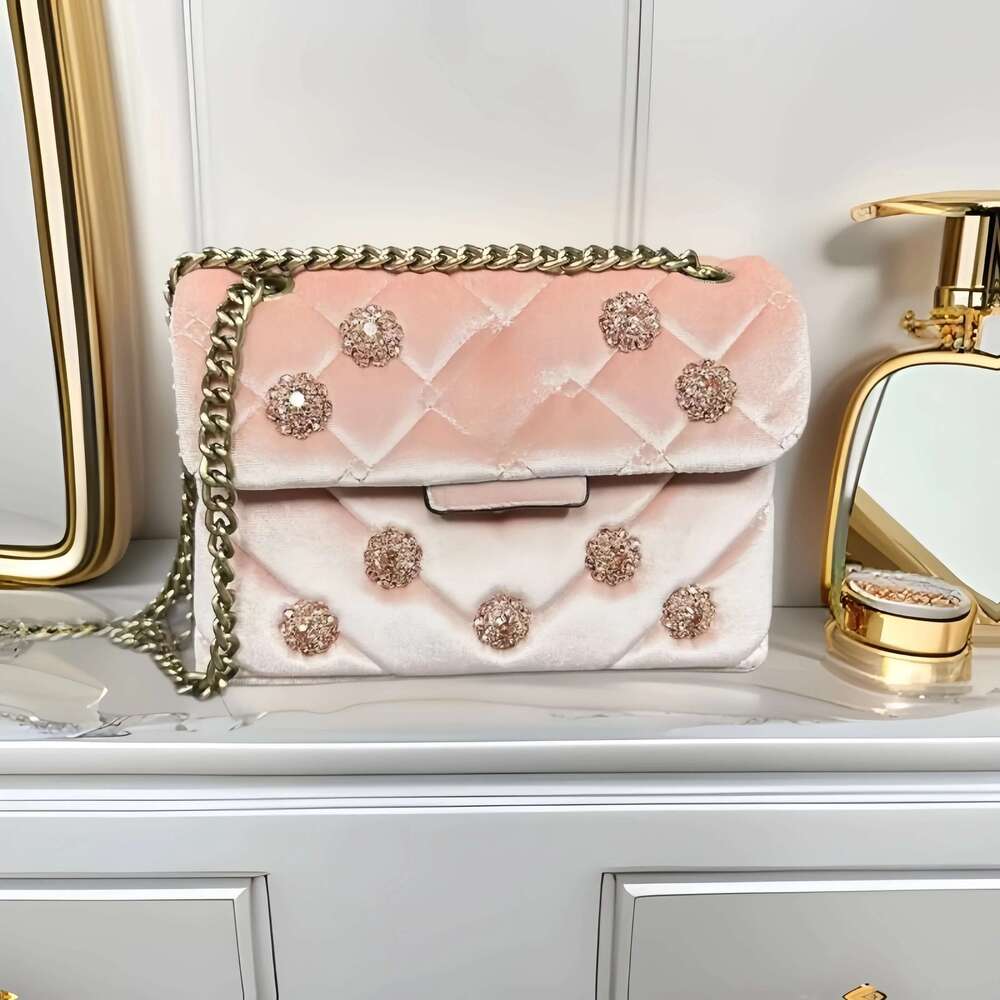 Veet 2025 Pink Crystal Mini Banquet Bag Women's Handbags Designer Dia Lattice Chain Flap Shoulder Crossbody Bags