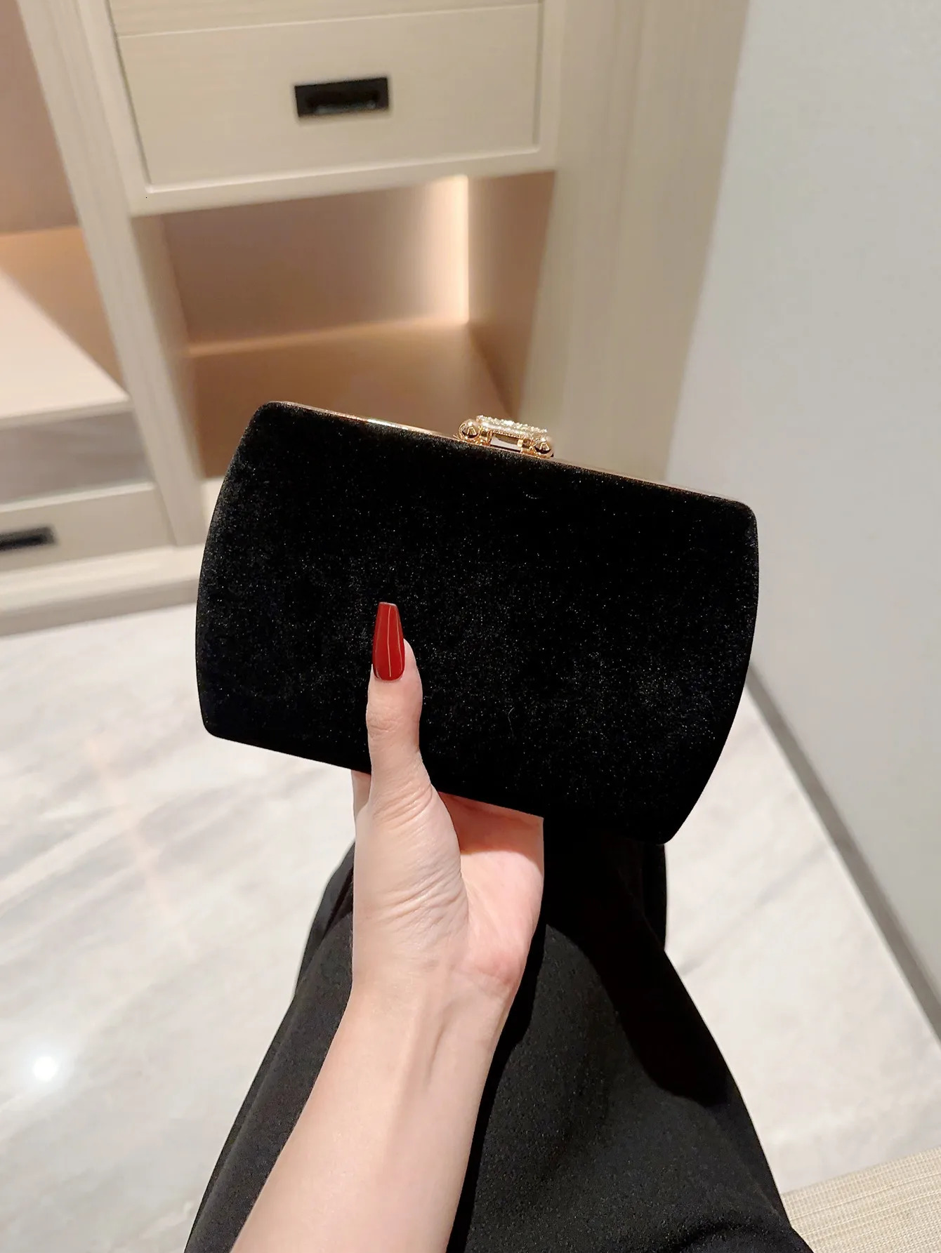 Ladies Autumn Winter Velvet Box Dinner Bag Sparkly Rhinestone Decoration Banquet Bag Clutch Evening Bag Dress Bag Prom Bag Party Bag 250318