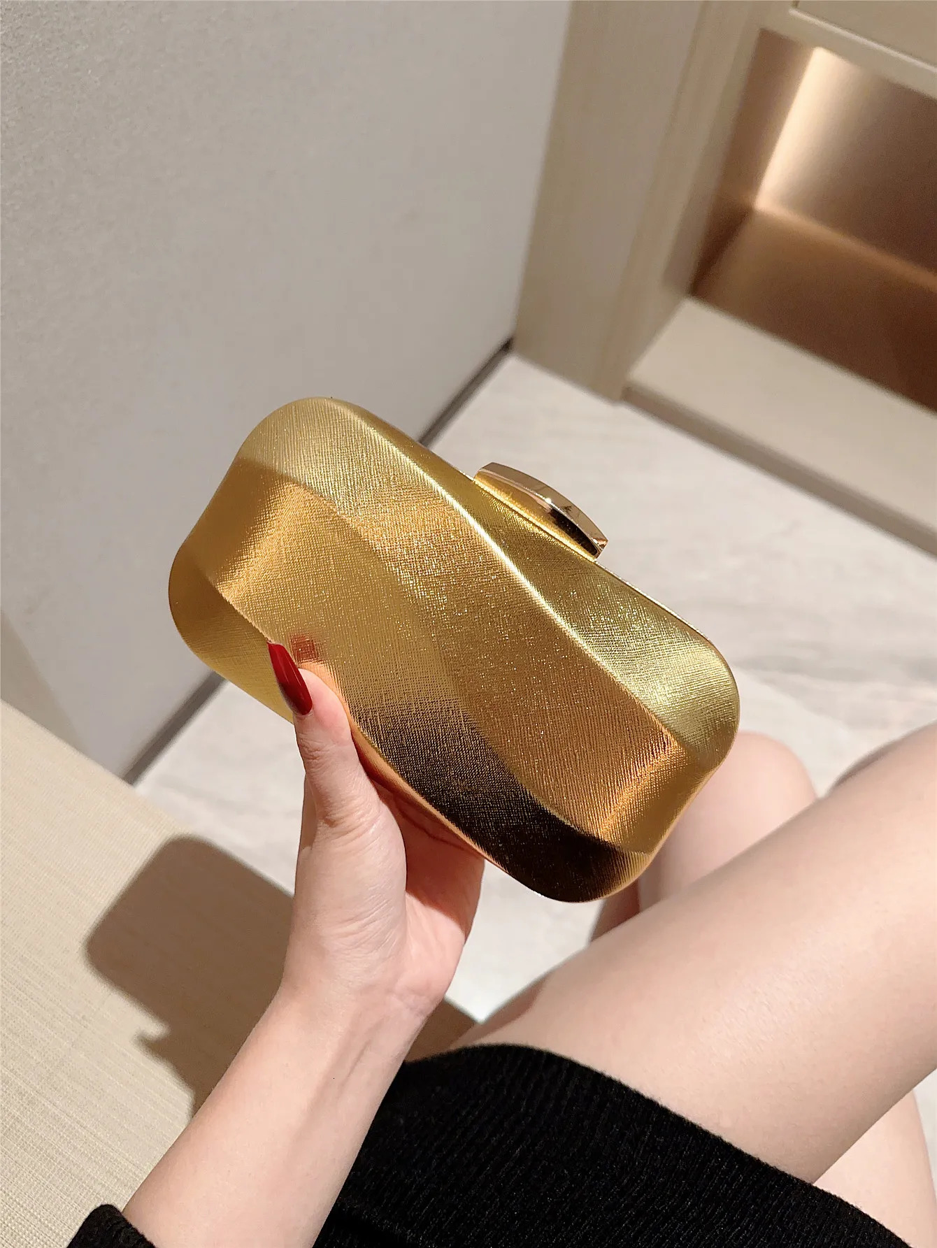 High-End Textured Square Box-Shaped Evening Bag Clutch Bag Chain Bag Banquet Bag Cheongsam Bag Evening Dress Bag Wedding Bag 250318