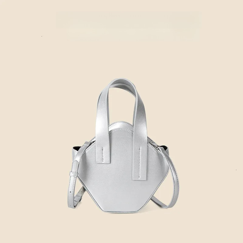 Fashion Designer Mini Handbag Niche Slanted Irregular Diameter Bag Trend Versatile High end Lightweight Handbag 2025 Summer New Item