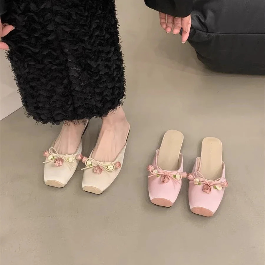 Satin Flower Slippers Women 2025 Summer Non-slip Casual Slide Comfy Light Fashion Ethnic Style Sandals Flat Floral Mule Shoes 250318
