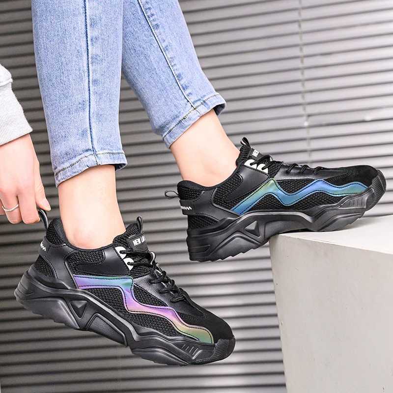 Forged steel toe safety shoes lightweight and breathable anti punching mens work boots protective sports shoes Y250318