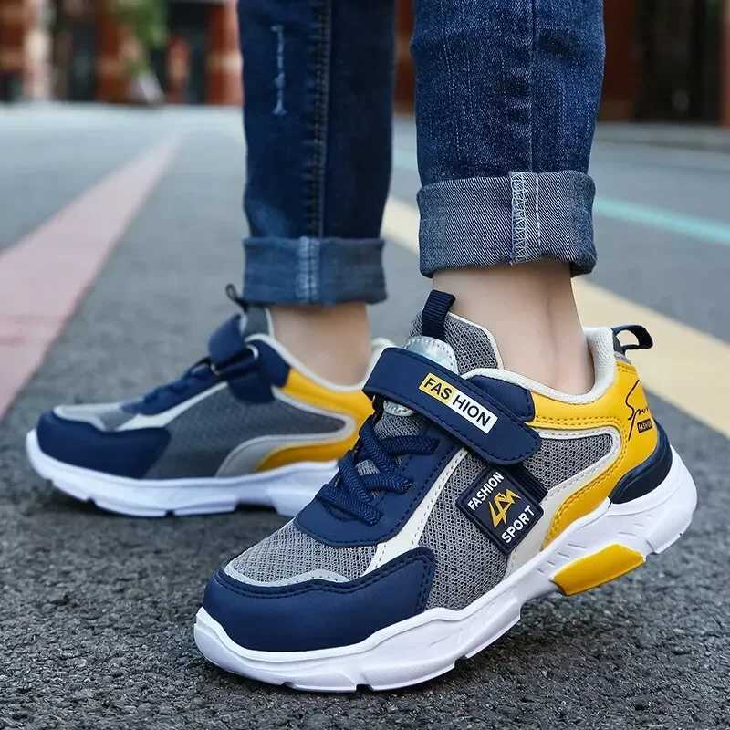 Explore New Kids Sport Shoes Mesh Breathable Lightweight Running Shoes Children Comfort Soft Casual Sneakers Non-slip OutdoorXJ250318