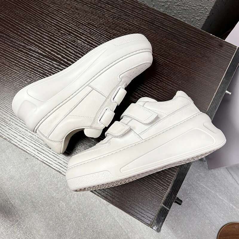 Summer 2025 New Style High Grade Genuine Leather White Casual Sports Thick Bottom Comfortable Women Designer Shoes