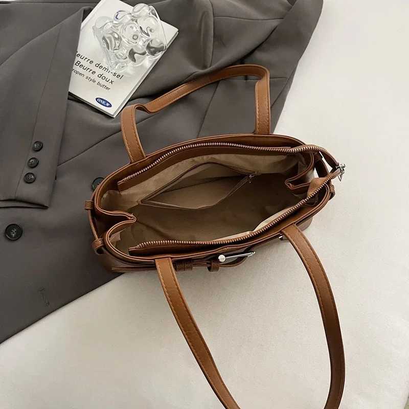 LEFTSIDE PU Leather Shoe Bag Suitable for 2024 Y2K Designer Womens Handbags Womens Luxury Retro Handbags and Wallets Y250318