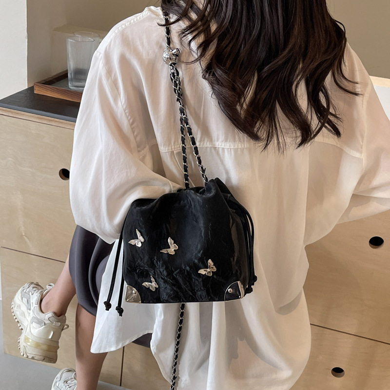 2025 summer New Women s Chinese Style Portable Mini Bucket Bag Fashion Designer Niche Bow Chain Bag Handbag Butterfly Shoulder Crossbody Bag Wallet St