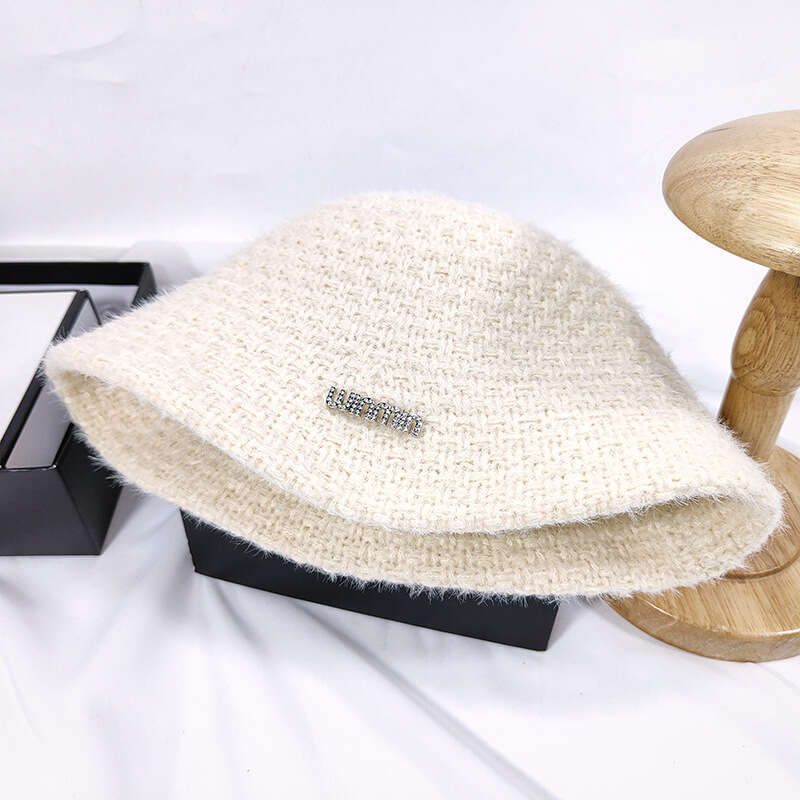 Small elegant knitted autumn and winter woolen for women, warm fisherman hat, casual basin hat