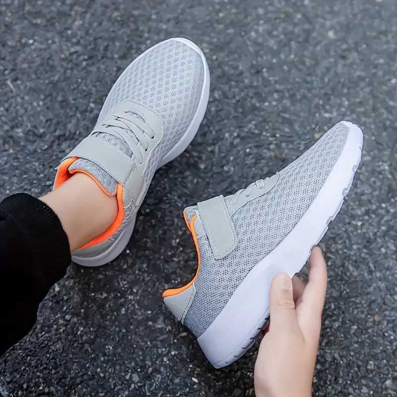 Boys breathable running shoes lightweight girls sports shoes all season outdoor childrens mesh breathable casual shoes W250318