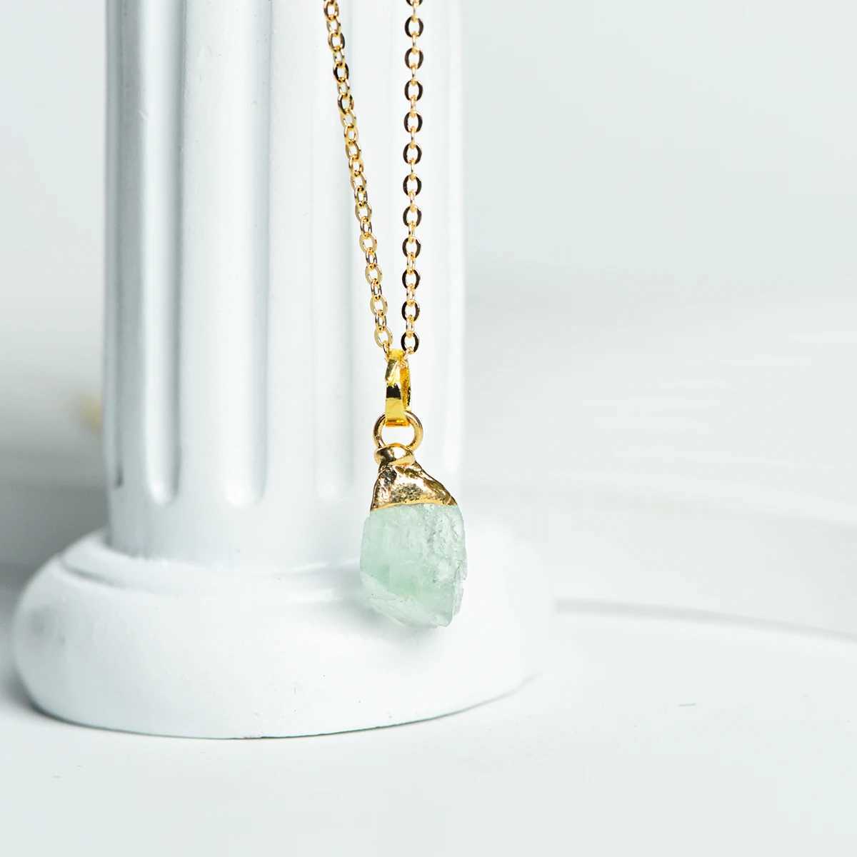 Gold plated original crystal mini pendant necklace W250318