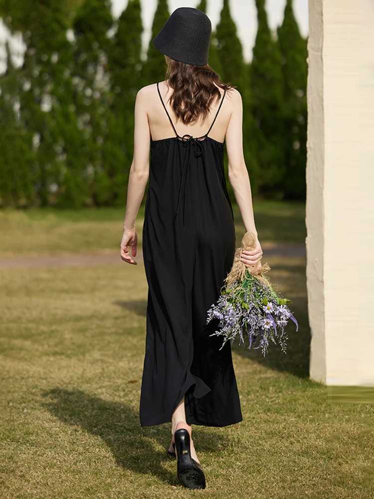 AMII Minimsm 2023 Summer New French Holiday Style V Neck Jumpsuit Women Black Office Lady Casual Female Clothing 12352033 X250318