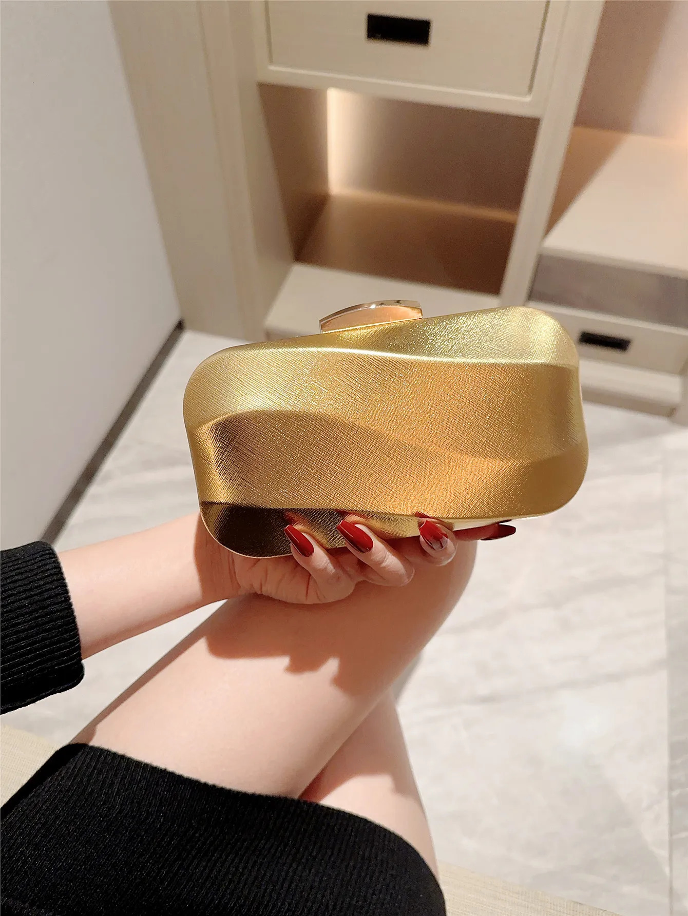 High-End Textured Square Box-Shaped Evening Bag Clutch Bag Chain Bag Banquet Bag Cheongsam Bag Evening Dress Bag Wedding Bag 250318
