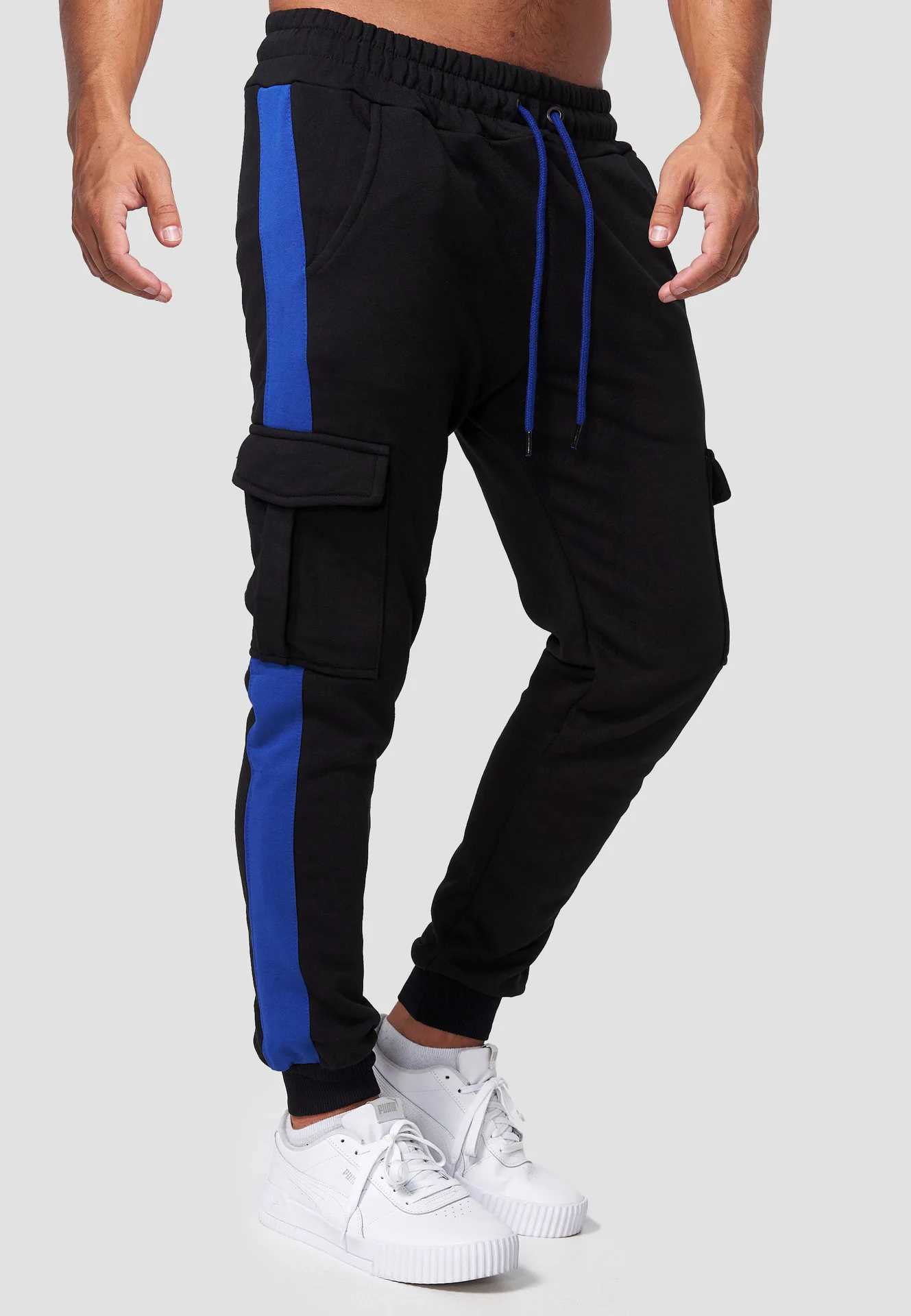 New winter sportswear mens plush sports pants Lambswool hot pants casual pants windproof and warm cotton pants W250318