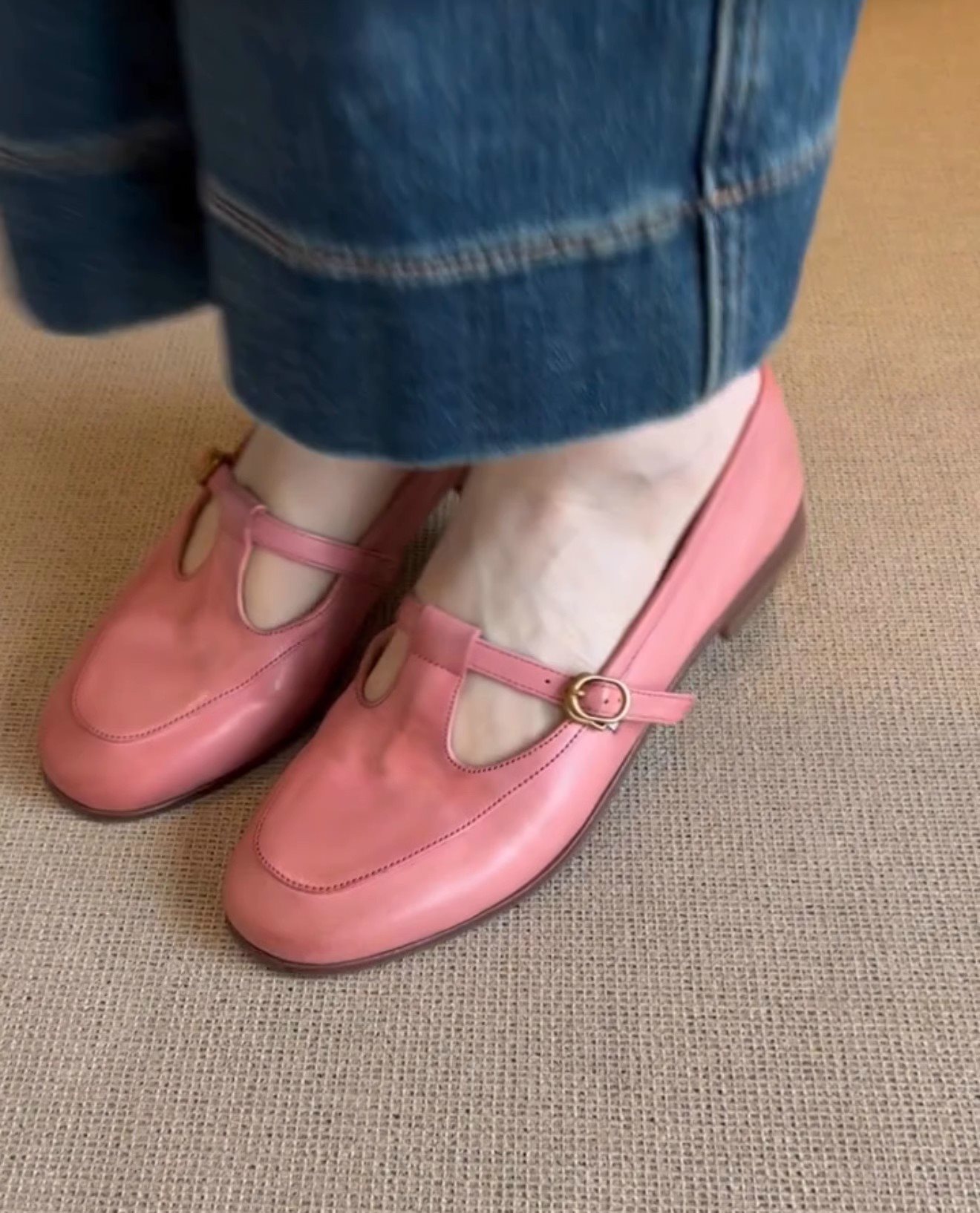 new style Mary Jane British style super comfortable women's small leather shoes with T-strap versatile loafers flat single shoes