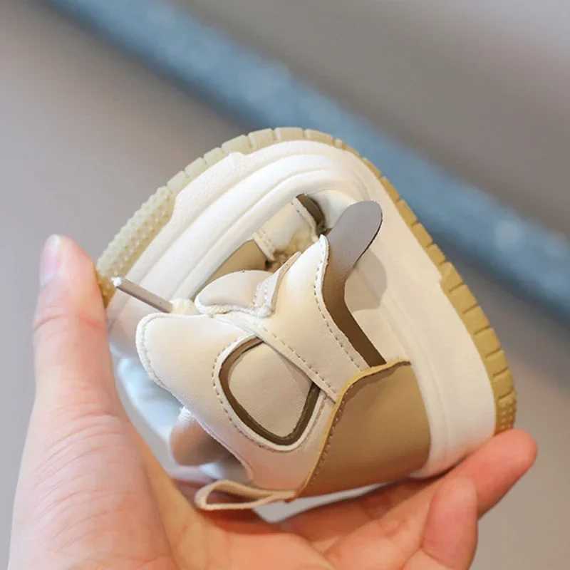 Girls and boys sports shoes seasonal childrens sports shoes anti slip student shoes soft soled childrens casual shoes girls outdoor shoesXJ250318