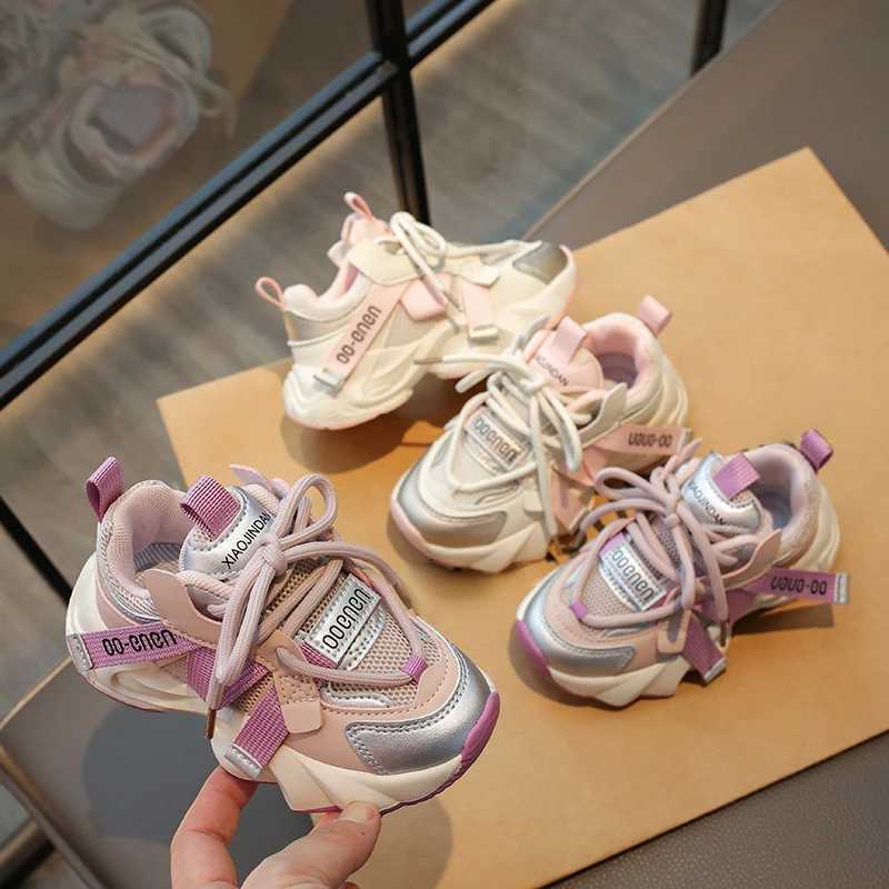 Childrens sports shoes for spring and summer 2024 new styles for girls fashionable casual clothing durable student mesh breathable running shoes W2503