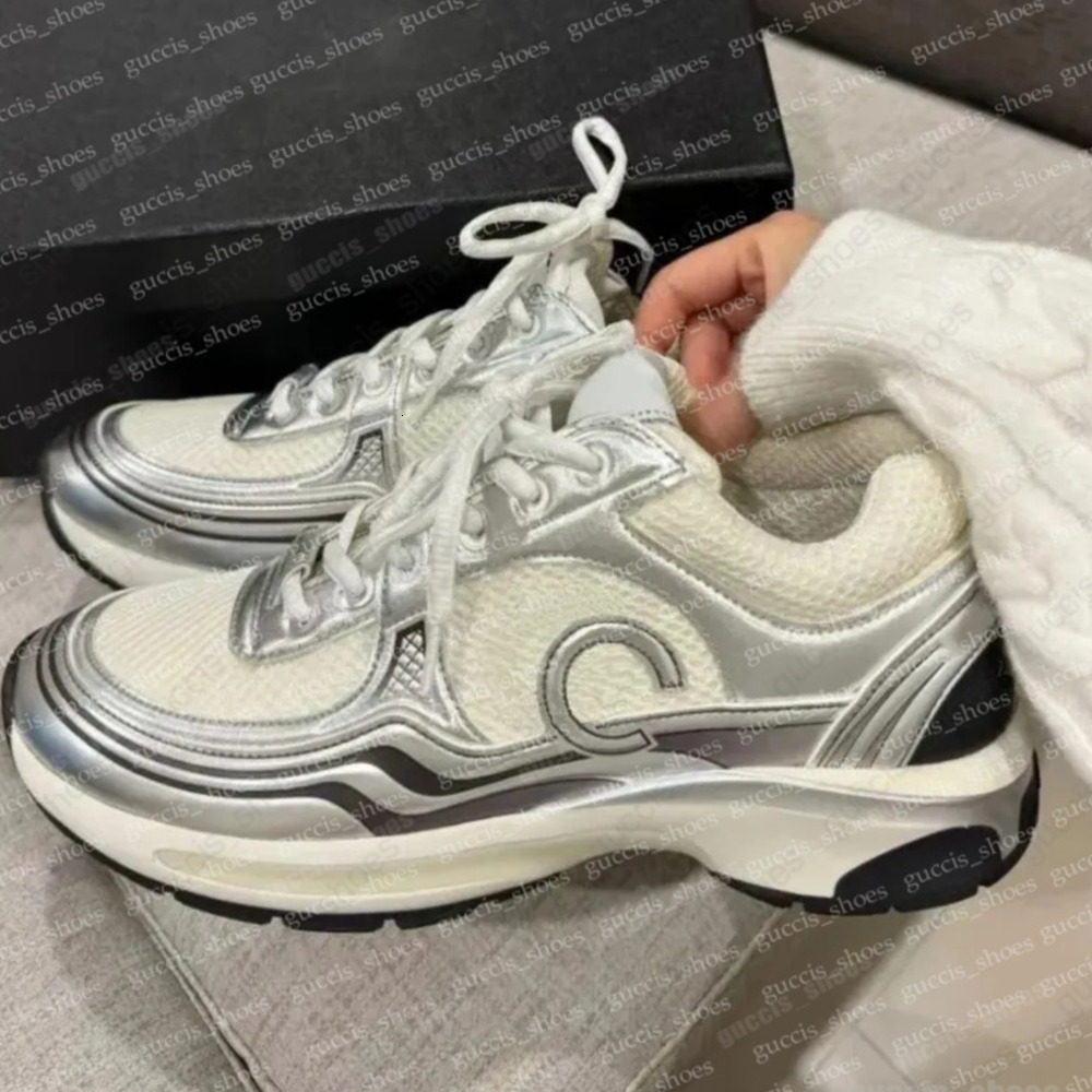 Designer Running Shoes Leather Sport Runner Lace Up Sneakers Shoe Gold Silver Metallic Flat Womans Trainer Calfskin Reflective eur35-42 05