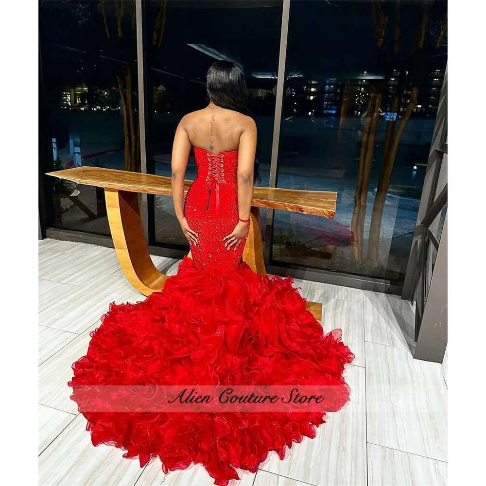 Charming Red Prom Dresses 2025 Sweetheart Beading Dias Ruffles Birthday Party Dress For Black Girls Customized Dr0318