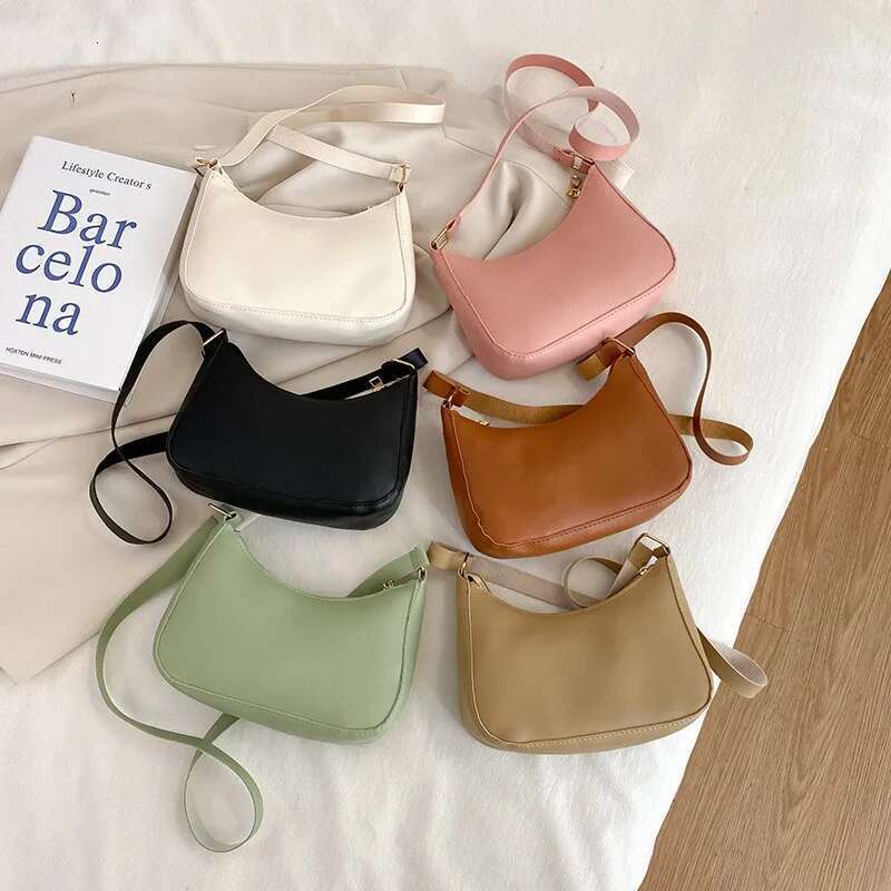 New Arrival 2025 Fashion Women's Chain Shoulder Fresh and Stylish Crossbody Bag, Square Bag ,