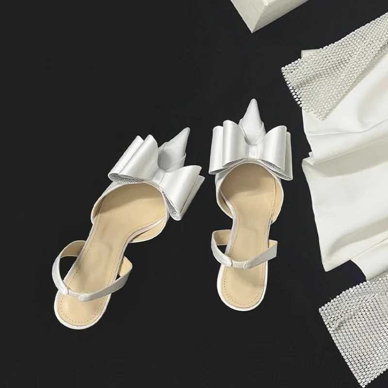 2025 New Hollow WenS Shoes Breathable Mesh Sandals Summer Leather Pointy Stiletto H Y250317