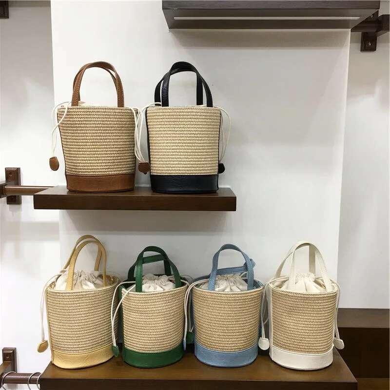 Meet You Summer Trend Top-Handle Straw 2025 Fashionable Cydrical Shape Women's Bucket Travel Vacation Beach Bag