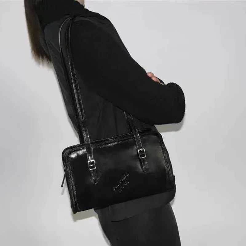 New Warm Makeup Bag Retro Shoe Bag High Quality Black PU Womens Cross Body Bag Luxury Design Casual Simple Bottom Bag Y250318