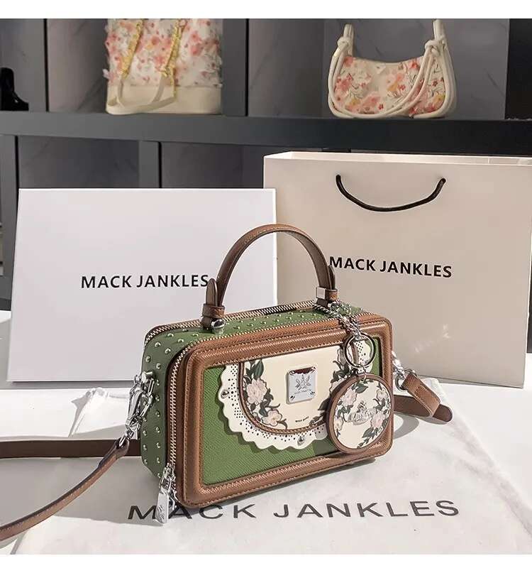 High Quality Textured Leather Ral Printing Square Box Fashion Rivet Women's Handbag Lady Purse Female Shoulder Messenger Bag