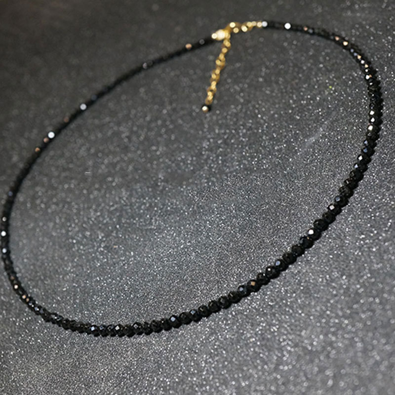 Black Crystal Glass Beaded Beaded Necklace for Women Fashion Choker Collarbone Chain Accessories