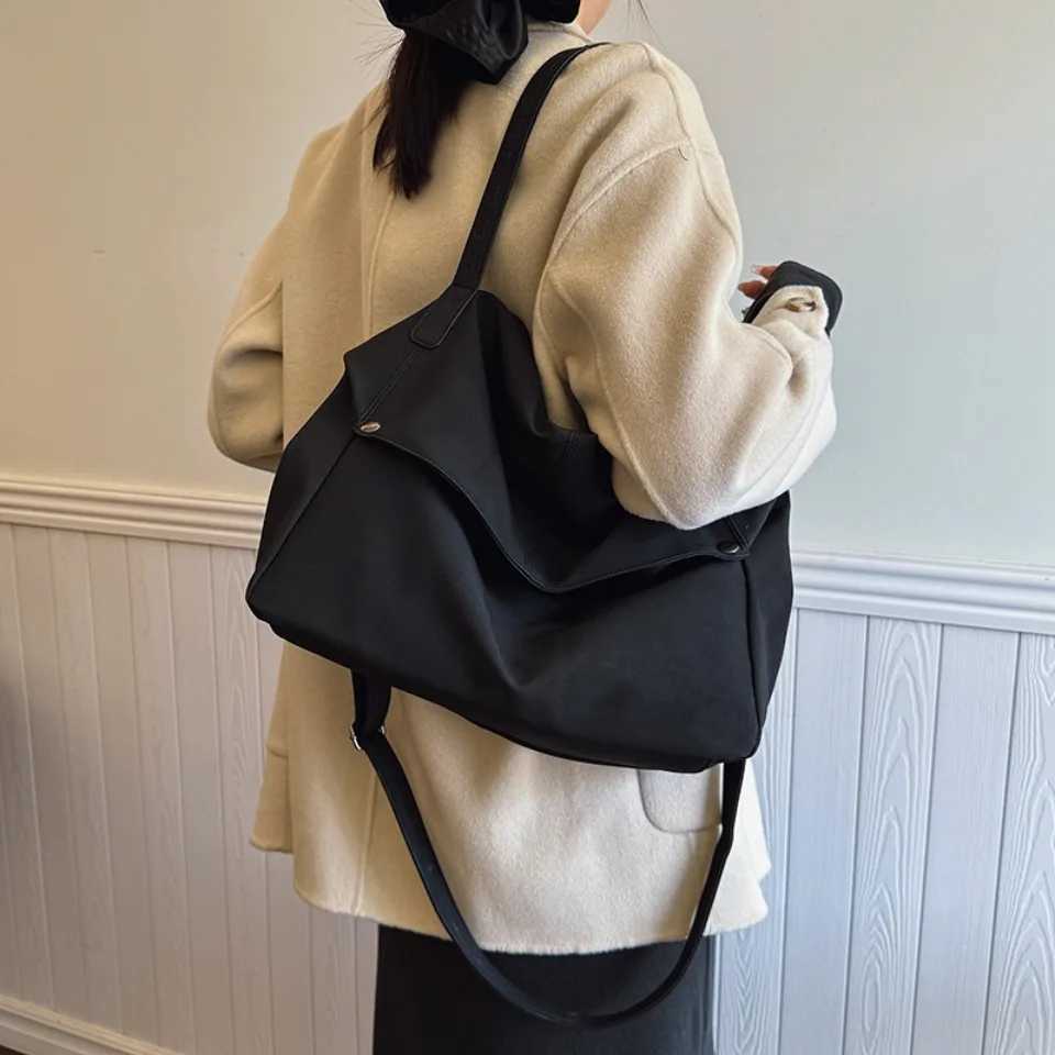 Fem Handbag Large Capaci Shoder Bags Big Summer Tote Bag Ladies Soft Leather Hobos Messenger Bags Wen Shopper Bag Sac Z250318