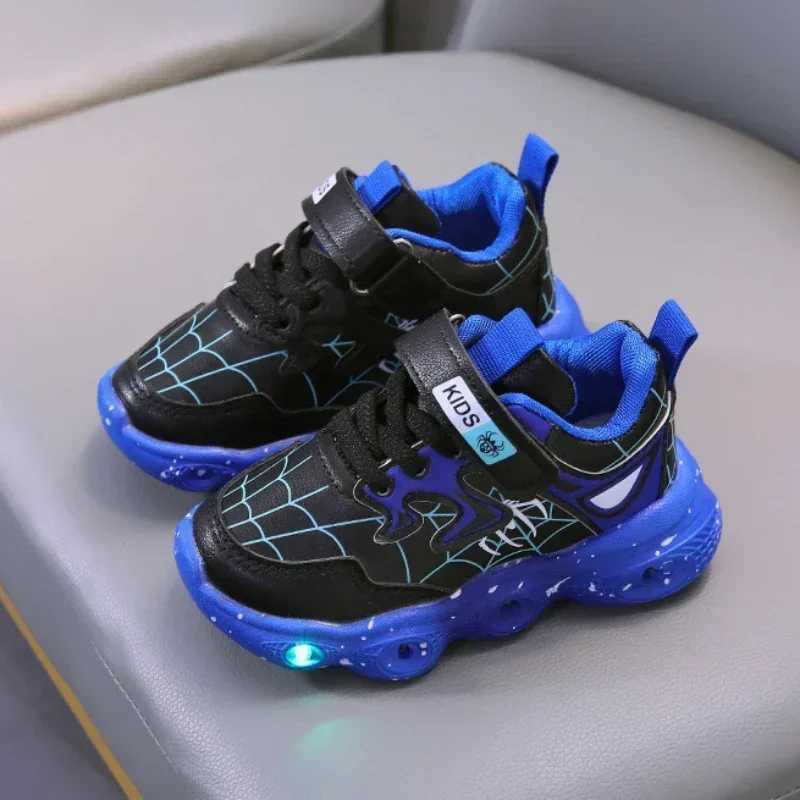 Spring/Summer New Korean Edition Leather Spider Man Single Shoes LED Light Childrens Shoes 1-6 Year Old Boys Sports Shoes W250318
