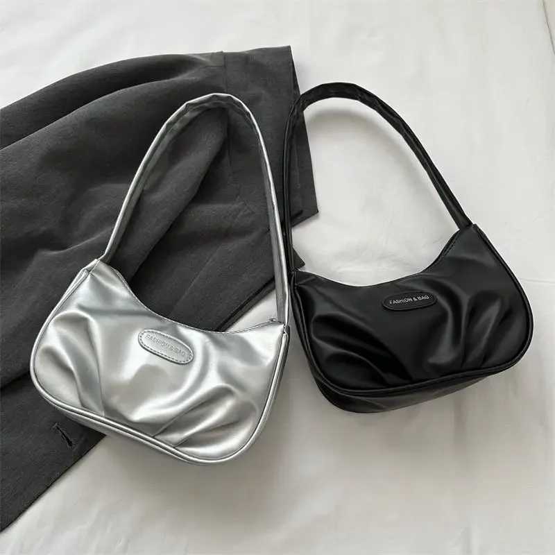2025 Solid Color PU Leather Shoder Bag Wen Designer Casual Purse Cmuting Small Handbag Hobos Underarm Bag Fem Z250318