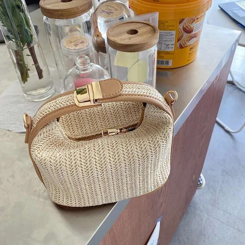 Straw Crossbody Bag For Women Fashion Bohemian Small Knitting Summer Purse And Handbag Ladies Casual Vacation Bucket Beach Bags