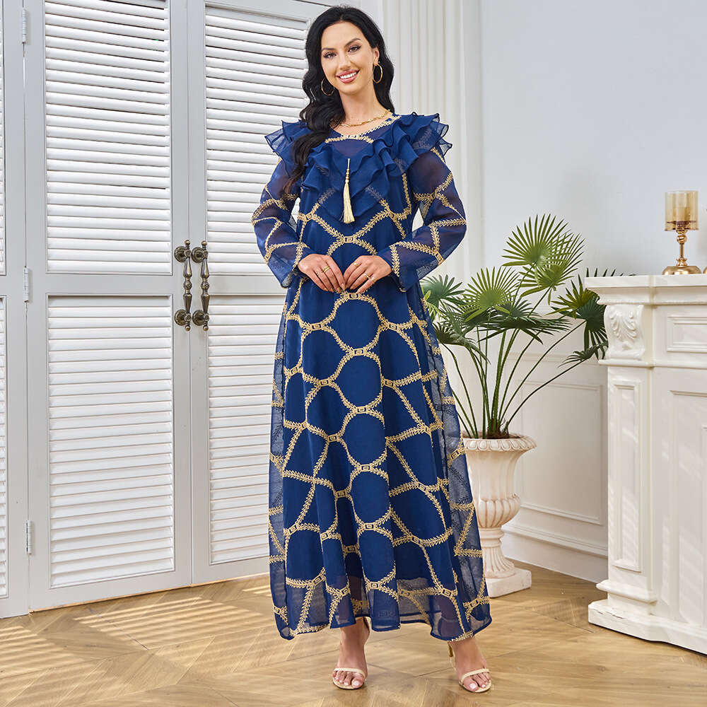 Mt224 Muslim Ethnic Clothing New Embroidered Tassel Pendant Women's Arab Long Sleeved Dress