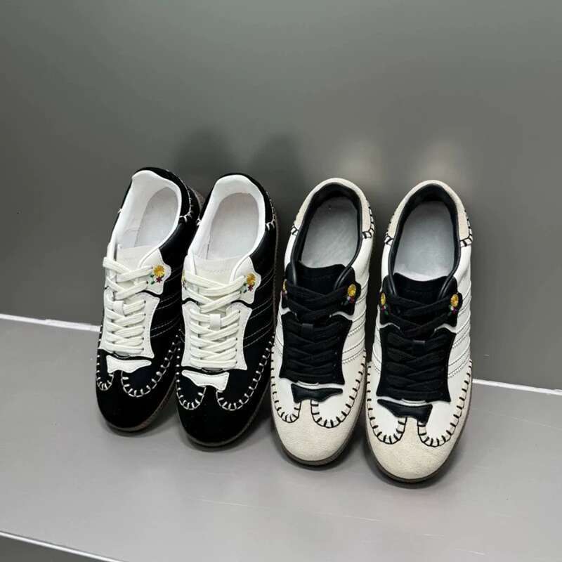 Genuine Leather Embroidery Runway Sport Shoes Flat Heel All Match Casual Trainers Women Designer Mixed Color Sneakers Ins