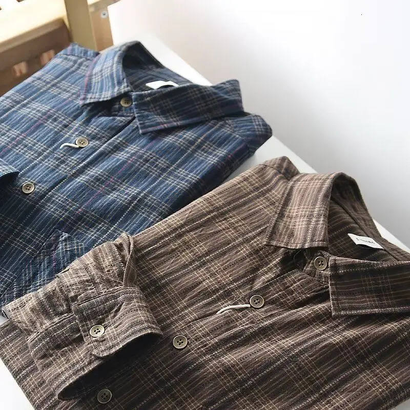 Mens autumn Japanese style retro casual plain button top fashionable simple long sleeved loose top Camisas De Hombre 250317