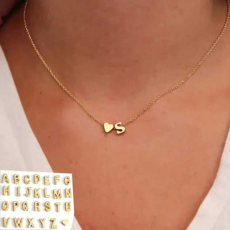 26 Letters Fashion Tiny Heart Dainty Initial Neck Gold and Silver Color Letter Name Choker for Women Pendant Jewelry Gift W250318