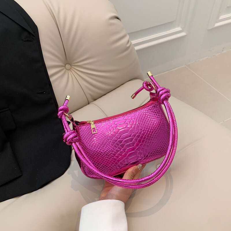Crocodile Pattern Chain Underarm Minimalist Women's Shoulder 2023 Summer Trendy and Fashionable Foreign Style Bag