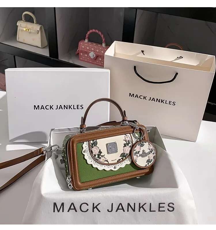 High Quality Textured Leather Ral Printing Square Box Fashion Rivet Women's Handbag Lady Purse Female Shoulder Messenger Bag