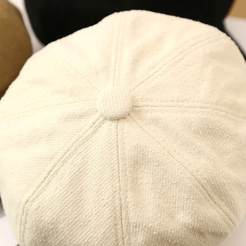 Spring and Autumn women's artistic hat, casual big head circumference, painter's 2024 new style, face enhancing small octagonal hat