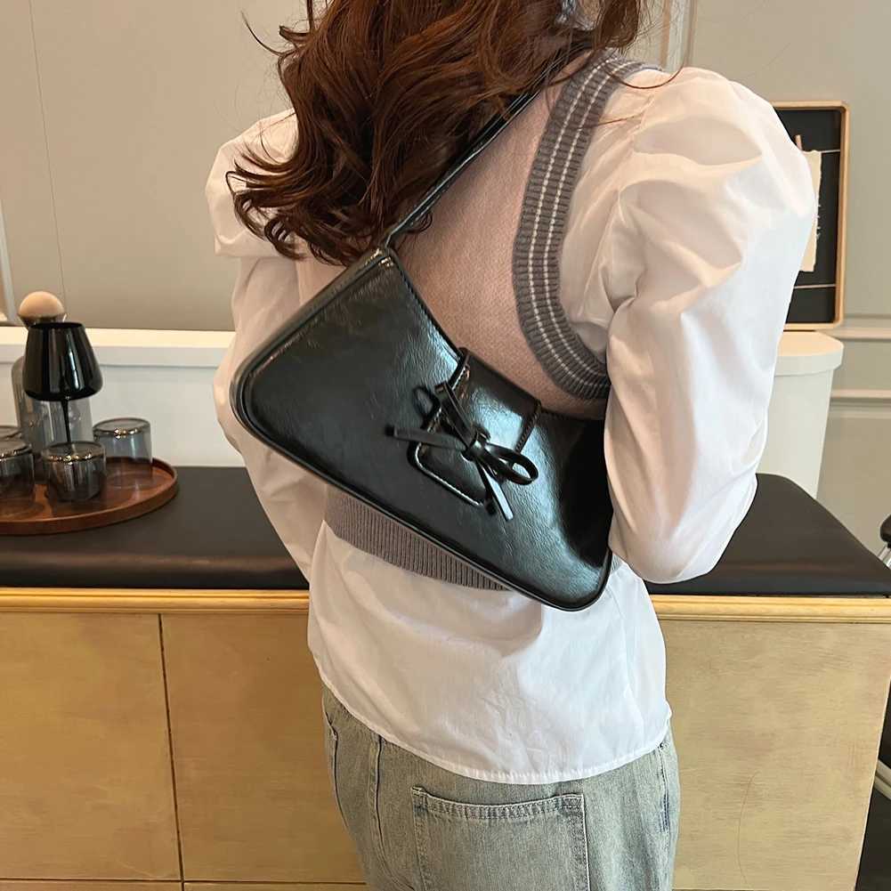 Luxury Handbag with Bow Wen Fi Shoder Bag Purses Y2k Leisure Armpit PU Leather Travel Red Black Underarm Chic Handbag Y250318