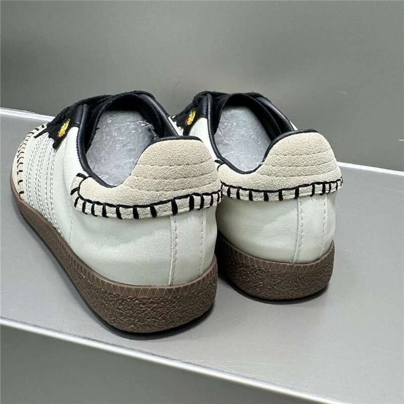 Genuine Leather Embroidery Runway Sport Shoes Flat Heel All Match Casual Trainers Women Designer Mixed Color Sneakers Ins