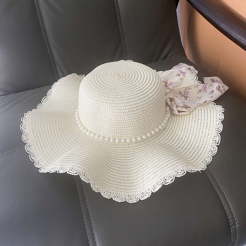 Sunshade hat for women, Korean version grass small and fresh, UV resistant sun foldable beach hat, trendy