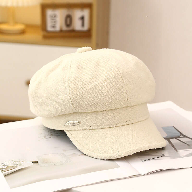 Spring and Autumn women's artistic hat, casual big head circumference, painter's 2024 new style, face enhancing small octagonal hat