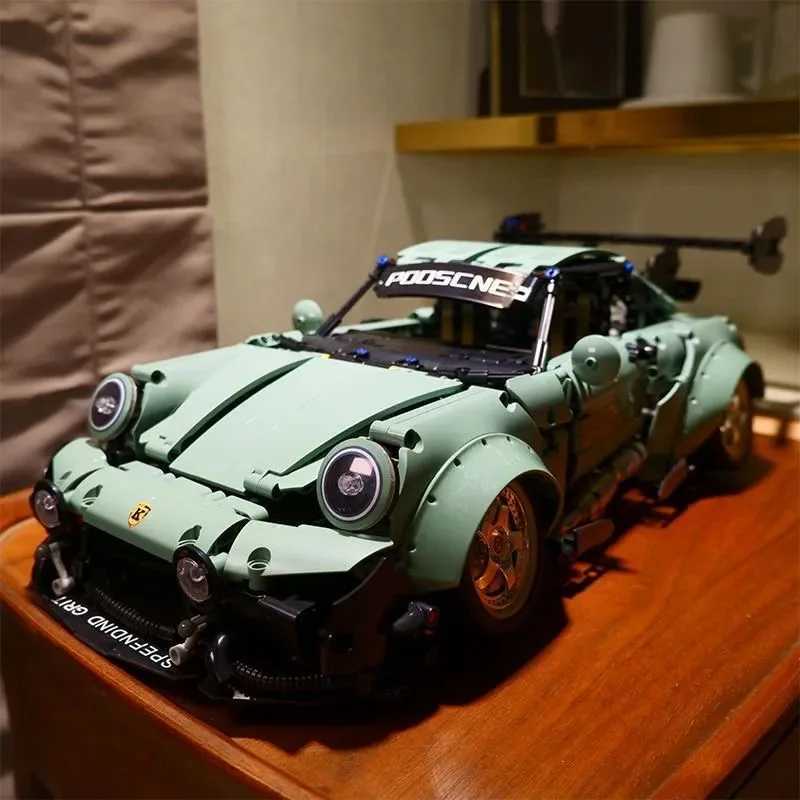 2435pcs technology green sports car 911 RWB wide body low car model boys and girls toys birthday gift car building block 2025 W250318