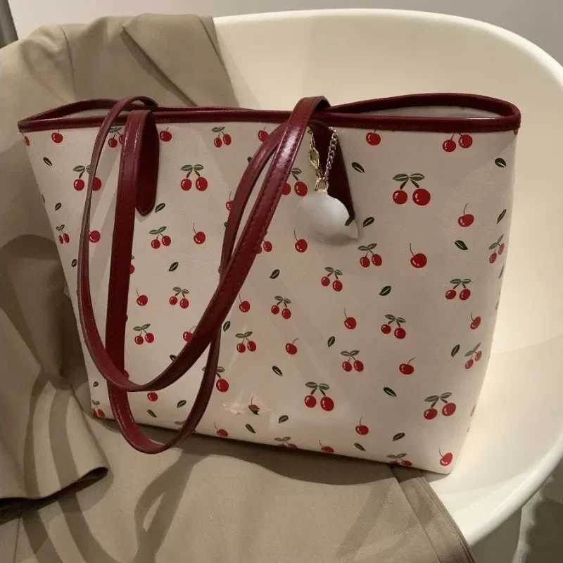 Sweet ry Print Totes for Wen 2024 New High-capacity PU Shoder Bag All Mah Off Lady Vintage PU Handbag Bolsos Z250318