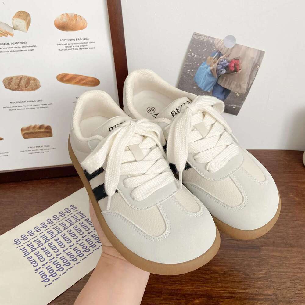 Women's Autumn New Fashion Trend Wide Toe Soft Comfortable Flat Outdoor Casual Sports Shoes
