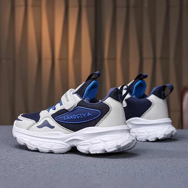 New Arrival High Qu Non-Slip Children Sports Shoes Boys Girls Outdoor Fashion Sneakers Kids Casual Non-slip Walking Shoes W250318